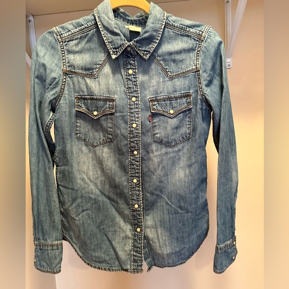 Levi’s western denim trucker shirt with snap buttons - Picture 3 of 7